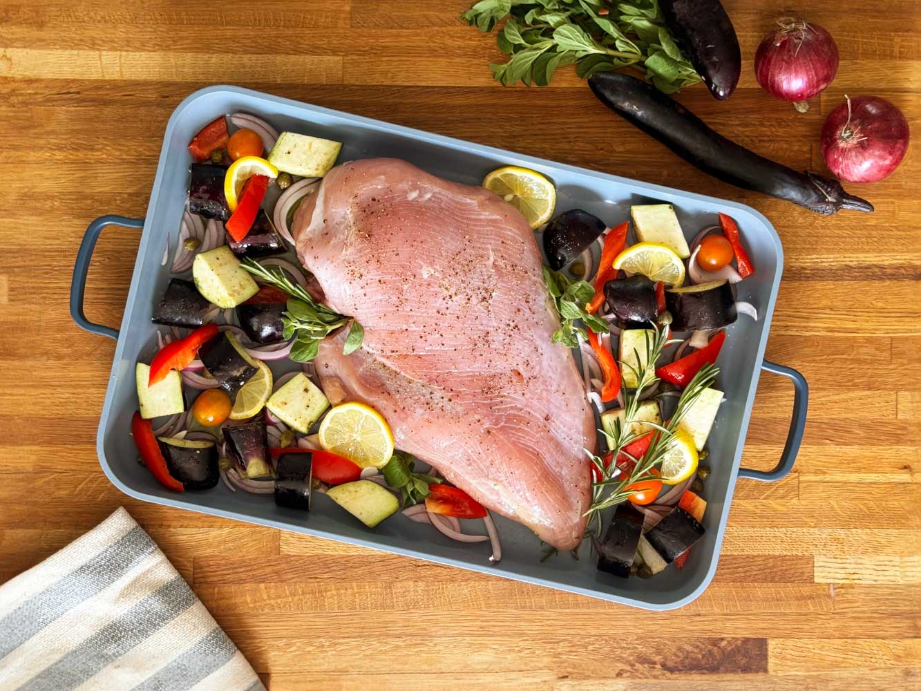 BONELESS TURKEY BREAST